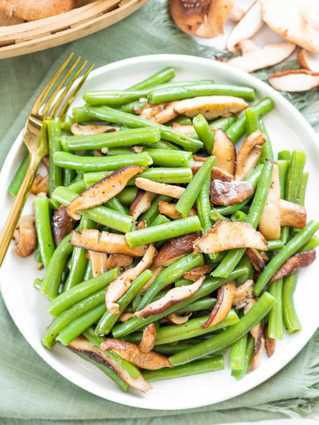 Green Beans with Shiitake Mushrooms BEYOND THE NOMS
