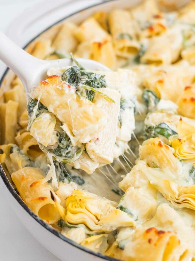 Creamy Spinach Artichoke Pasta Bake BEYOND THE NOMS