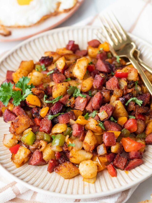 Kielbasa Potato Hash with Peppers and Onions - BEYOND THE NOMS